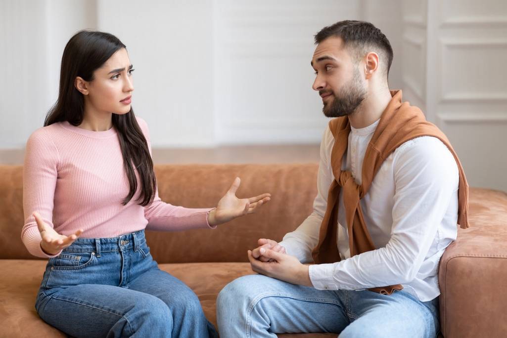إتيكيت العتاب