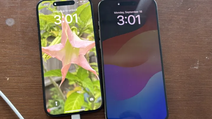 هاتف ايفون iPhone 15 Pro مميزات وعيوب